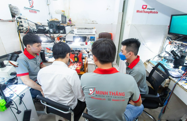 Thay jack cắm tai nghe iPhone 6s 21 Thay jack cam tai nghe iPhone 6 9 Thay jack cắm tai nghe iPhone 6s