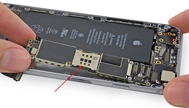 Thay ổ sim iPhone SE 2020 12 Thay o sim iPhone 6 1 Thay ổ sim iPhone SE 2020