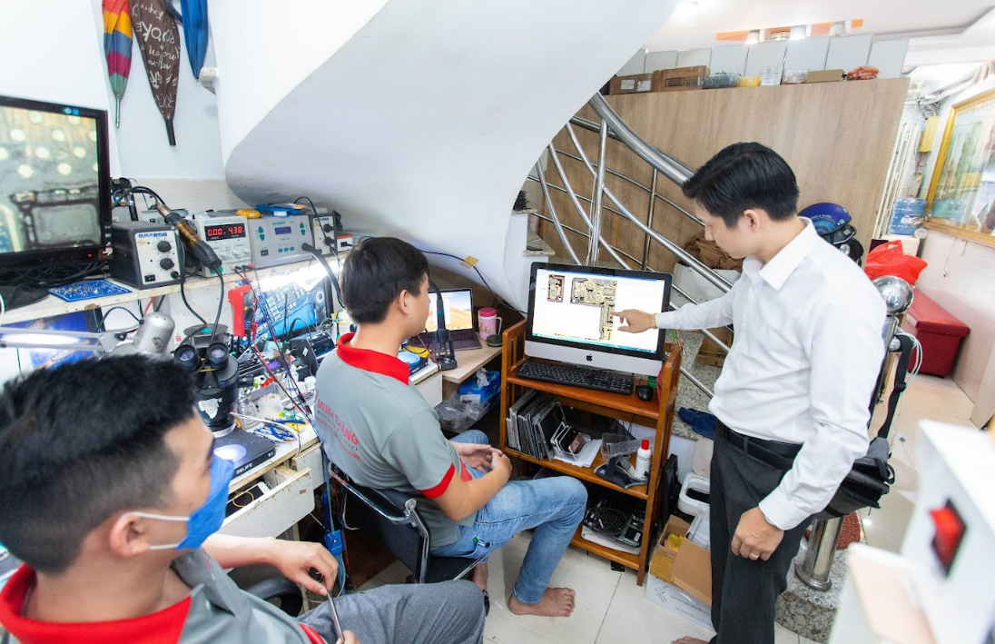 Trung tâm dạy học sửa điện thoại iPhone ở TPHCM - Minh Thắng Mobile 10 hoc sua chua dien thoai Trung tâm dạy học sửa điện thoại iPhone ở TPHCM - Minh Thắng Mobile